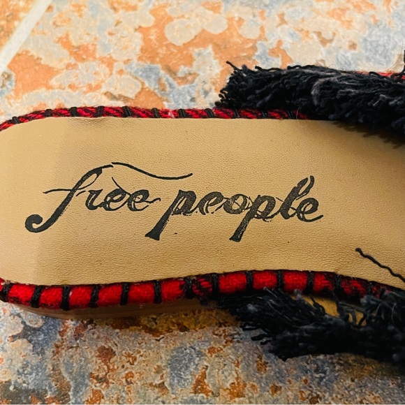 🐆Fabulous Gold Metallic Leopard Katy Perry Flats! - Picture 2 of 11